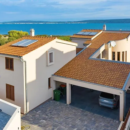 Masanda Villa